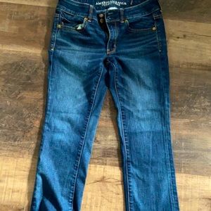 American eagle “artist crop” size 6 jeans